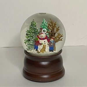 San Francisco Music Box Company Snowman And Friends Tune Winter Wonderland
